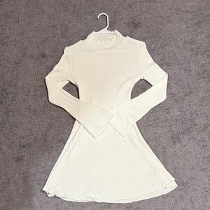 Elegant Cream Ribbed Knit Dress